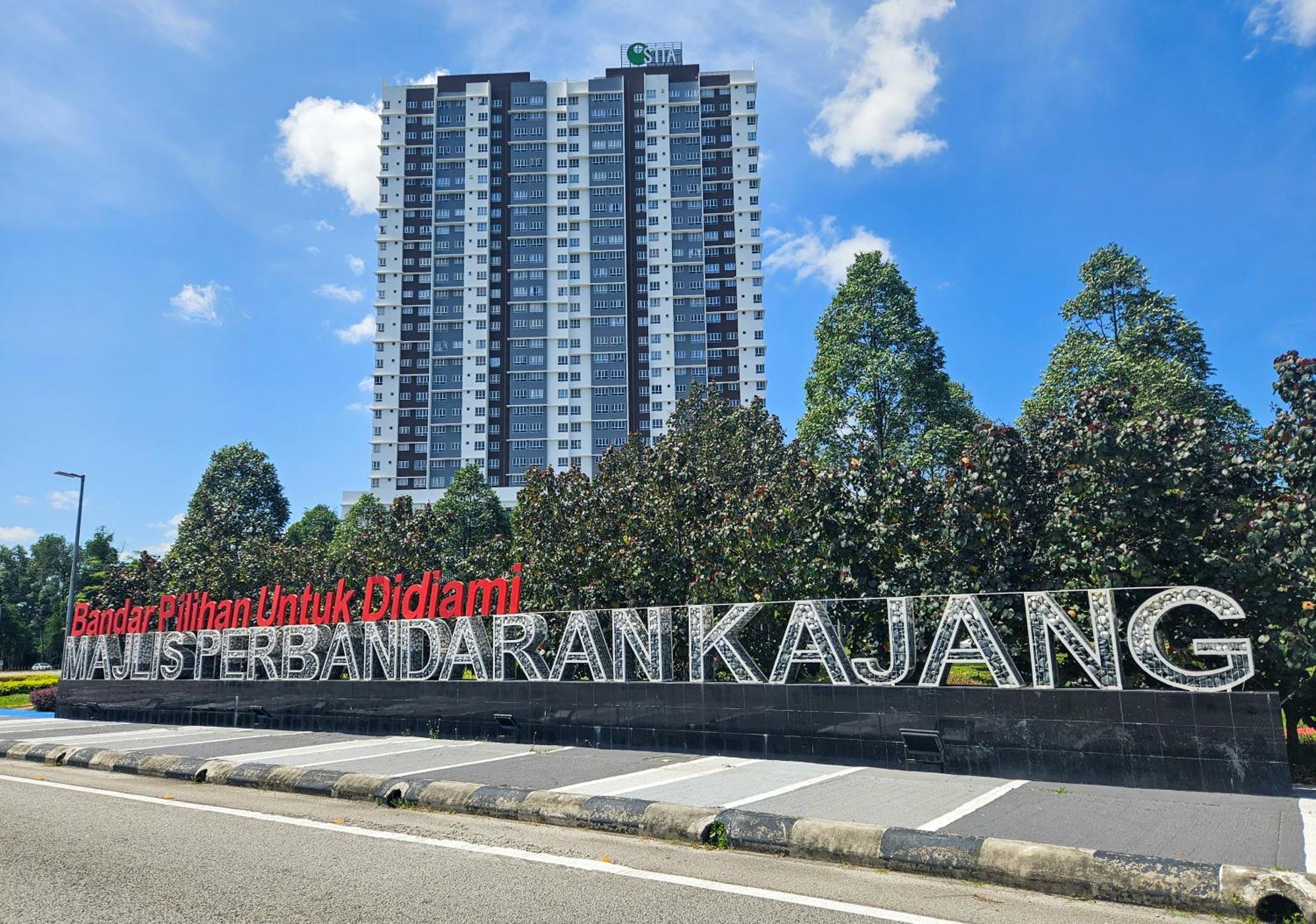 Oasisstay @ Ostia Residency Bangi * Bandar Baru Bangi